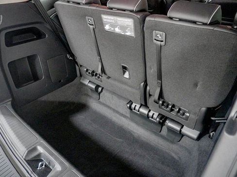 Certified 2026 Honda Odyssey Elite image 9