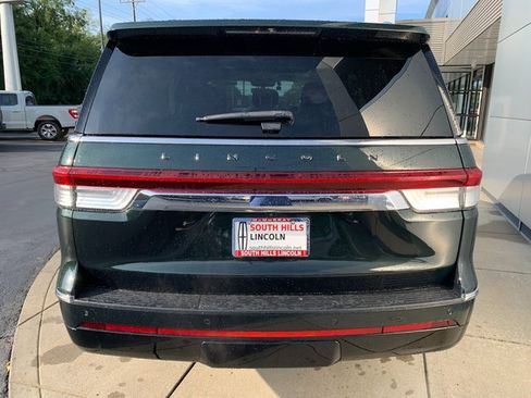 Used 2023 Lincoln Navigator Black Label AWD/4WD image 4