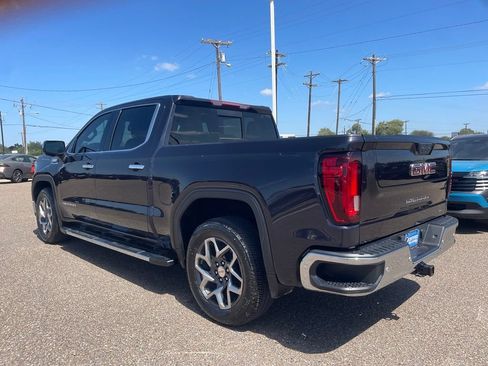 Used 2024 GMC Sierra 1500 SLT RWD image 5