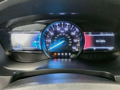 Used 2019 Ford Explorer Limited w/ Class III Trailer Tow Package AWD/4WD image 19