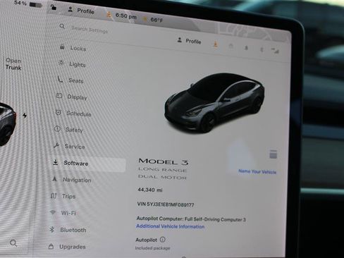 Used 2021 Tesla Model 3 Long Range image 18