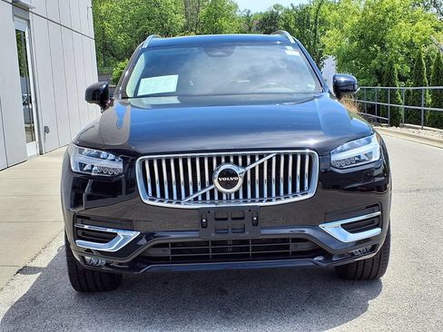 Certified 2023 Volvo XC90 B6 Plus w/ Protection Package AWD/4WD image 2