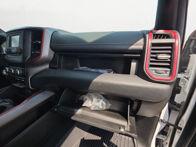 Used 2019 RAM 1500 Rebel AWD/4WD image 16