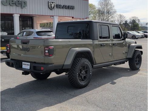 New 2026 Jeep Gladiator Willys image 5