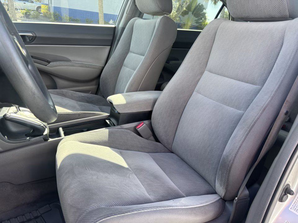 Used 2010 Honda Civic LX image 12