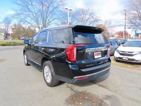 Used 2023 GMC Yukon SLT image 4