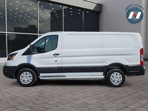 Used 2025 Ford Transit 250 Low Roof w/ Exterior Upgrade Package RWD image 2