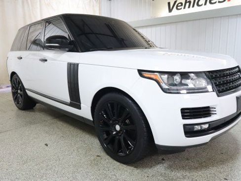 Used 2017 Land Rover Range Rover Supercharged image 5