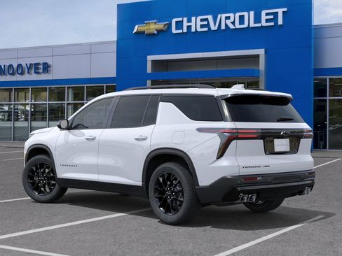 New 2026 Chevrolet Traverse LT w/ Midnight/Sport Edition AWD/4WD image 27