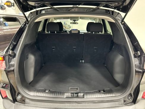 Certified 2021 Ford Escape SE w/ SE Sport Appearance Package FWD image 26
