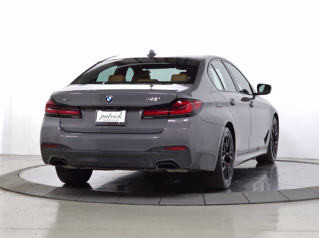 Used 2022 BMW 540i xDrive w/ M Sport Package AWD/4WD image 10