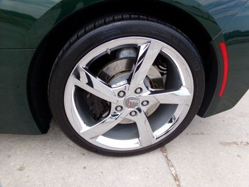 Used 2014 Chevrolet Corvette Stingray Convertible w/ 3LT Preferred Equipment Group RWD image 10