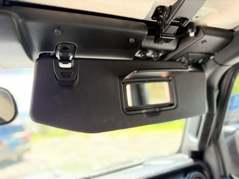 Used 2019 Jeep Wrangler Unlimited Sport AWD/4WD image 25