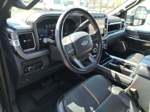 Used 2024 Ford F350 Platinum AWD/4WD image 7