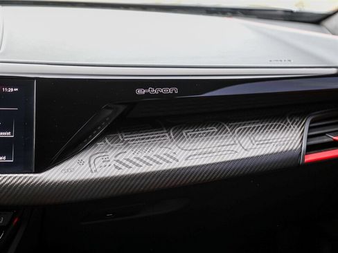 Used 2023 Audi RS e-tron GT image 27