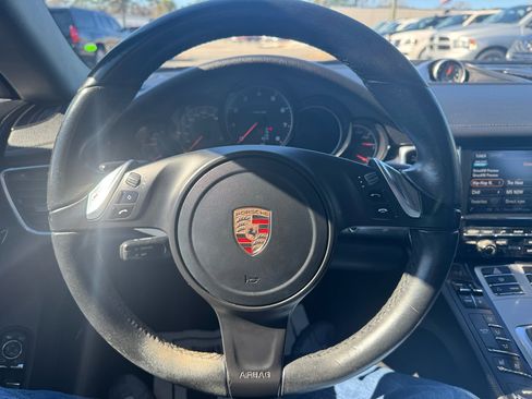Used 2013 Porsche Panamera image 18