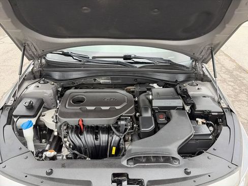 Used 2018 Kia Optima LX w/ 17" Alloy Wheels Package FWD image 34