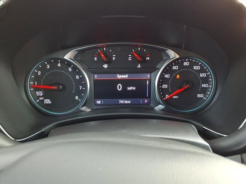 Used 2023 Chevrolet Equinox RS w/ RS Leather Package image 24