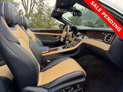 Used 2023 Bentley Continental GT Azure image 59