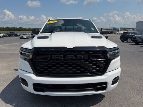 Used 2026 RAM 1500 Express AWD/4WD image 39