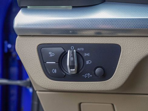 Certified 2025 Audi Q5 2.0T Premium Plus w/ Premium Plus Package image 20