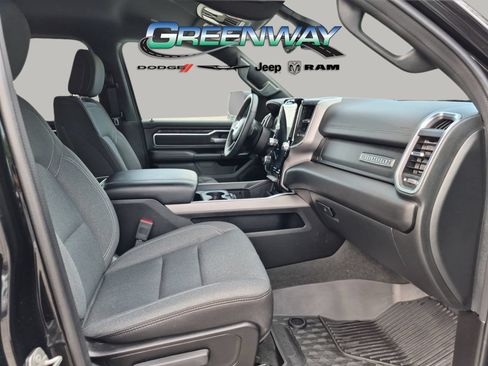 Used 2024 RAM 1500 Big Horn RWD image 7