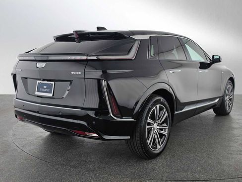 New 2026 Cadillac Lyriq Luxury image 3