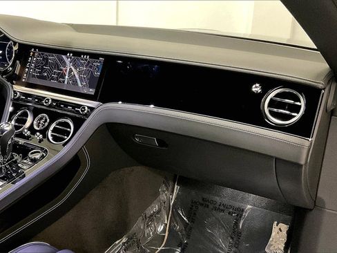 New 2024 Bentley Continental GT image 13