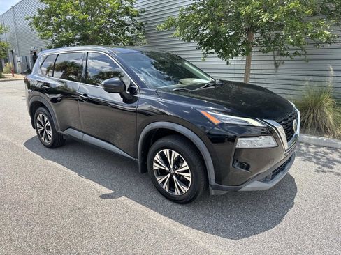 Used 2021 Nissan Rogue SV FWD image 4