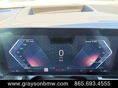 Used 2025 BMW i5 xDrive40 w/ Executive Package image 34