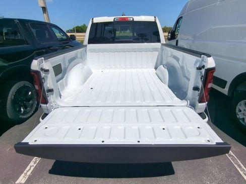 New 2026 RAM 1500 Big Horn AWD/4WD image 14