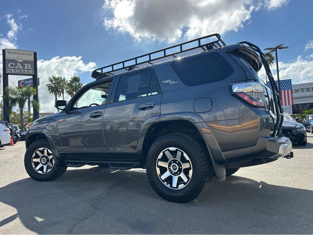 Used 2018 Toyota 4Runner TRD Off-Road Premium AWD/4WD image 3