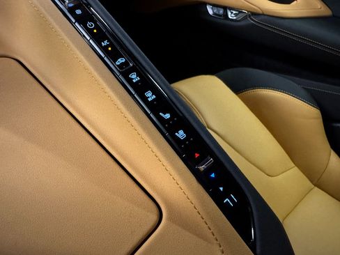 Used 2023 Chevrolet Corvette Stingray Preferred Cpe w/ 2LT image 40