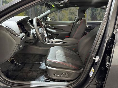 Used 2023 Hyundai Sonata SEL Plus FWD image 9