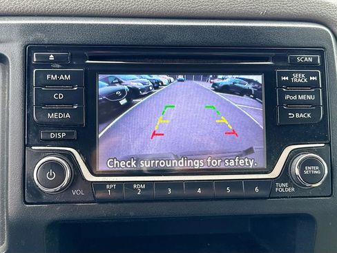 Used 2018 Nissan NV 2500 S image 14