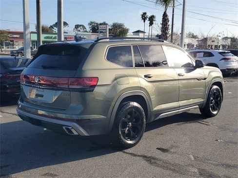 Certified 2025 Volkswagen Atlas Peak Edition SE image 4