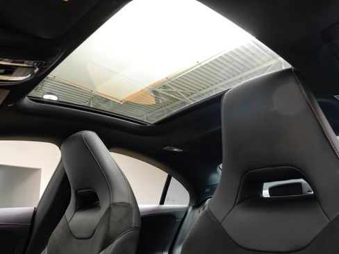 Used 2025 Mercedes-Benz CLA 250 w/ AMG Night Package image 5