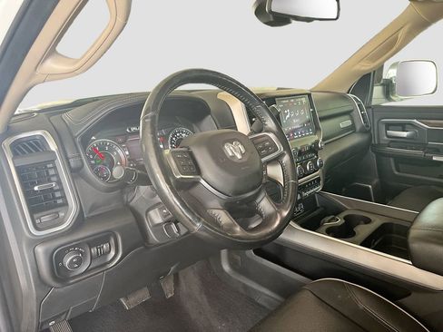 Used 2019 RAM 2500 Laramie AWD/4WD image 9