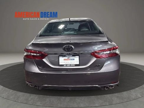 Used 2022 Toyota Camry XSE FWD image 4