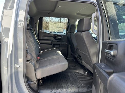 Used 2024 GMC Sierra 1500 Pro w/ Pro Value Package image 41