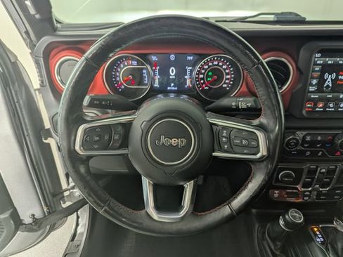 Used 2020 Jeep Gladiator Rubicon w/ Dual Top Group AWD/4WD image 13