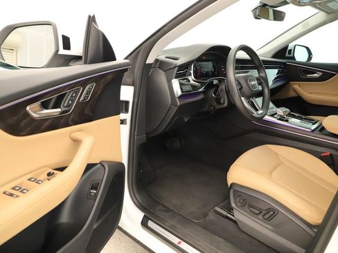 Certified 2023 Audi Q8 Premium Plus w/ Premium Plus Package image 14