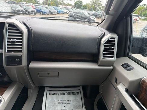 Used 2015 Ford F150 Lariat AWD/4WD image 21