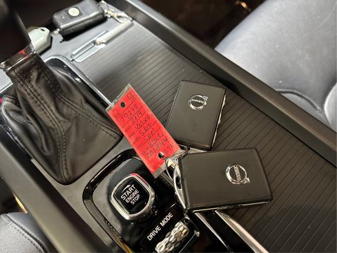 Used 2019 Volvo S60 T5 Momentum w/ Premium Package FWD image 31