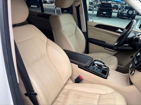 Used 2018 Mercedes-Benz GLE 350 image 7