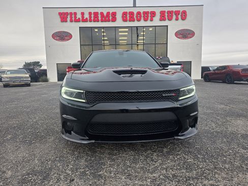 Used 2022 Dodge Charger GT image 2