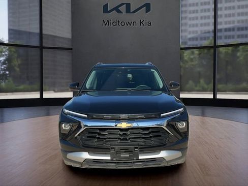 Used 2024 Chevrolet TrailBlazer LT w/ LT Cold Weather Package FWD image 8