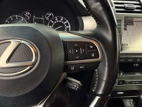Used 2020 Lexus GX 460 Premium w/ Premium Package image 47