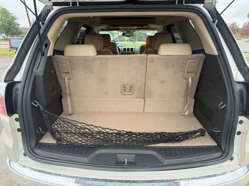Used 2011 GMC Acadia Denali FWD image 12