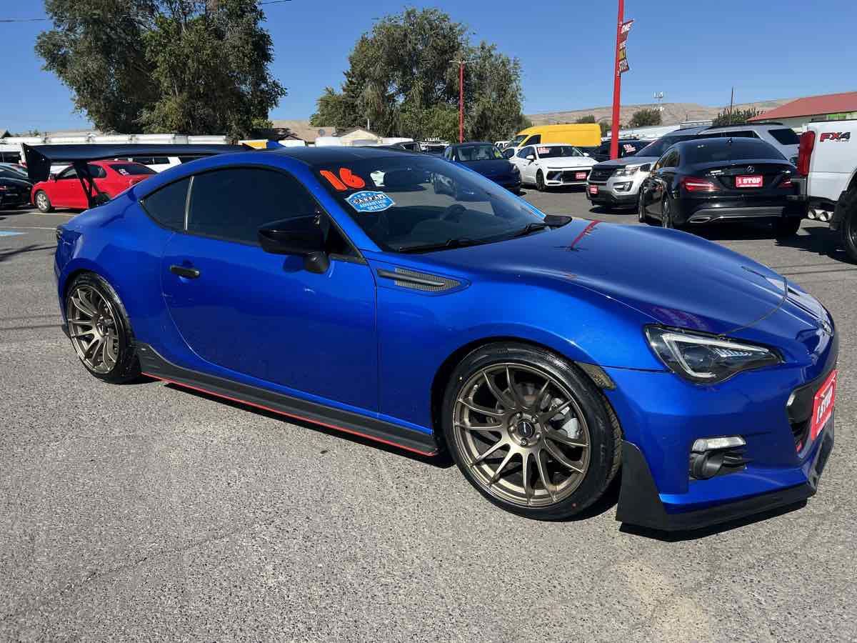 Used 2016 Subaru BRZ Limited w/ Popular Package #2 RWD image 4